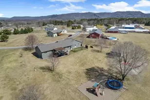 S2838 Fern Cir, Fountain City, WI 54629 - Photo 47