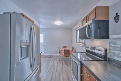 242 Hampshire Drive, Hoyt Lakes, MN 55750 - Photo 9