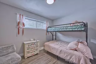 242 Hampshire Dr, Hoyt Lakes, MN 55750 - Photo 17