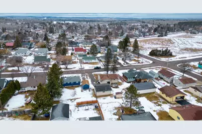 242 Hampshire Drive, Hoyt Lakes, MN 55750 - Photo 39