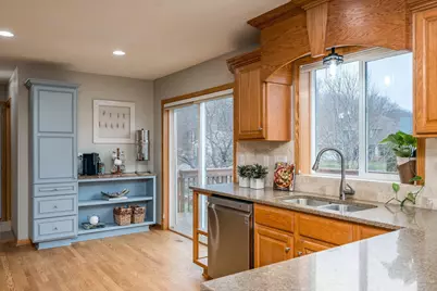 730 Debbie Lane, Carver, MN 55315 - Photo 13