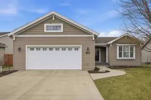 613 13th Ave N, Moorhead, MN 56560 - Photo 1