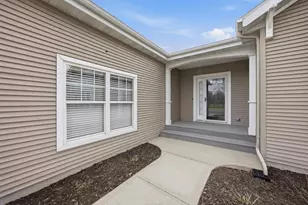 613 13th Ave N, Moorhead, MN 56560 - Photo 3