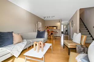 6158 Golden Valley Rd, Golden Valley, MN 55422 - Photo 3