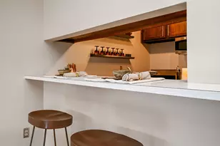 6158 Golden Valley Rd, Golden Valley, MN 55422 - Photo 9