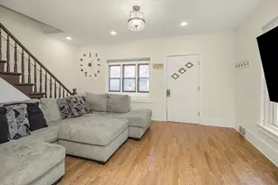 83 King St E, Saint Paul, MN 55107 - Photo 9