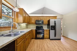 4269 Joppa Cir, Savage, MN 55378 - Photo 11