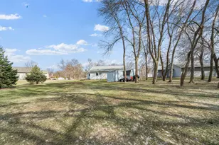 714 Janes Cir Dr SW, Alexandria, MN 56308 - Photo 5