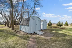 714 Janes Cir Dr SW, Alexandria, MN 56308 - Photo 7