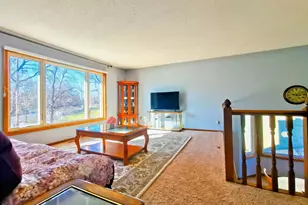 16347 Adret Ct, Eden Prairie, MN 55346 - Photo 7