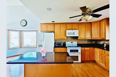 16347 Adret Court, Eden Prairie, MN 55346 - Photo 11