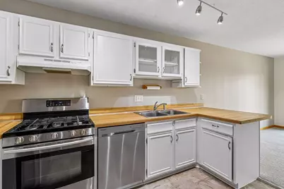 10719 Yukon Avenue S, Bloomington, MN 55438 - Photo 15