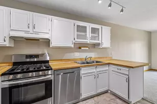 10719 Yukon Ave S, Bloomington, MN 55438 - Photo 15