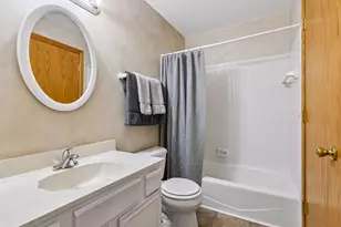 10719 Yukon Ave S, Bloomington, MN 55438 - Photo 19