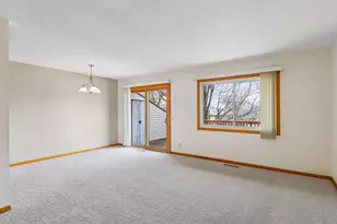 10719 Yukon Ave S, Bloomington, MN 55438 - Photo 7