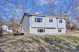 12121 Jefferson St NE, Blaine, MN 55434 - Photo 25