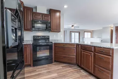 6432 Botzet Road NE, Nelson, MN 56355 - Photo 19