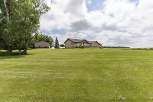 6432 Botzet Rd NE, Nelson, MN 56355 - Photo 19