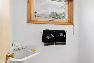 2311 Gettysburg Ave S, Saint Louis Park, MN 55426 - Photo 23