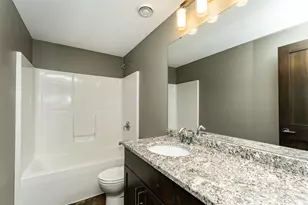 3346 Ridgeline Dr SE, Rochester, MN 55904 - Photo 19