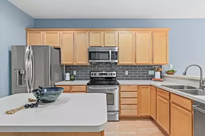 12240 Urbank Street NE #D, Blaine, MN 55449 - Photo 3