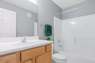 12240 Urbank St NE, Blaine, MN 55449 - Photo 17