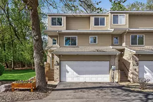 14213 Hibiscus Ct, Apple Valley, MN 55124 - Photo 3