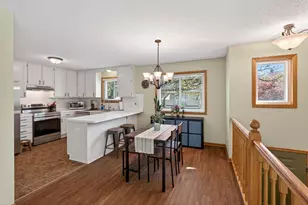 14213 Hibiscus Ct, Apple Valley, MN 55124 - Photo 13
