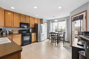 15240 Fanning Dr N, Hugo, MN 55038 - Photo 9