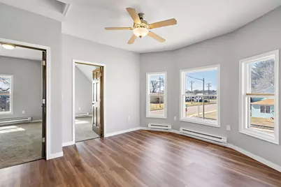 140 Davis Street S, Cambridge, MN 55008 - Photo 5