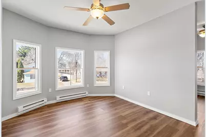 140 Davis Street S, Cambridge, MN 55008 - Photo 3