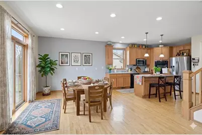 10803 Hawthorn Trail, Woodbury, MN 55129 - Photo 5
