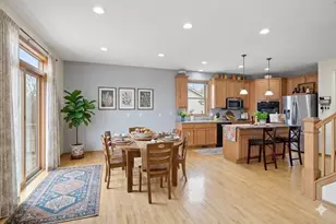 10803 Hawthorn Trail, Woodbury, MN 55129 - Photo 5