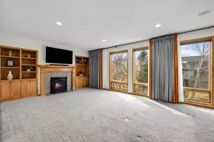 10803 Hawthorn Trail, Woodbury, MN 55129 - Photo 13