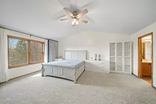 10803 Hawthorn Trail, Woodbury, MN 55129 - Photo 17