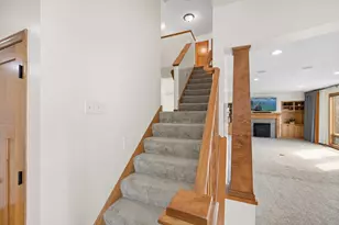 10803 Hawthorn Trail, Woodbury, MN 55129 - Photo 15