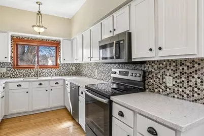 8675 Upper 206th Street W, Lakeville, MN 55044 - Photo 19