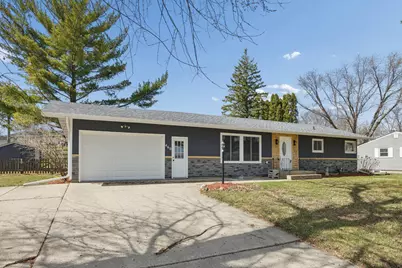 460 Selby Avenue, Owatonna, MN 55060 - Photo 1