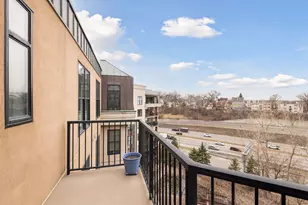 317 Groveland Ave, Minneapolis, MN 55403 - Photo 21