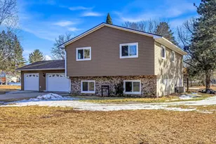 5821 268th St, Wyoming, MN 55092 - Photo 35