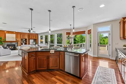 6137 Niagara Lane N, Plymouth, MN 55446 - Photo 17