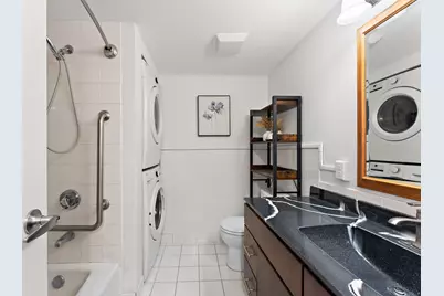 198 6th Street E #501, Saint Paul, MN 55101 - Photo 17