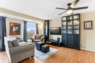 198 6th St E, Saint Paul, MN 55101 - Photo 5