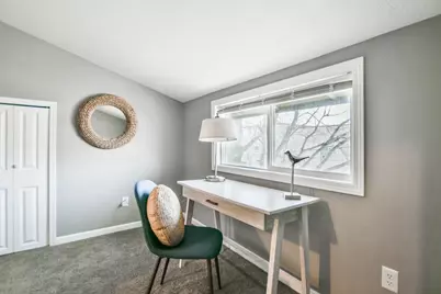 100 E 38th Street, Minneapolis, MN 55408 - Photo 15