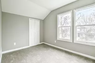 100 E 38th St, Minneapolis, MN 55408 - Photo 19