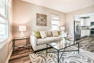 100 E 38th Street, Minneapolis, MN 55408 - Photo 3