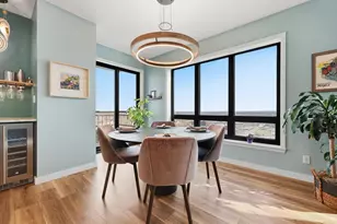 168 6th St E, Saint Paul, MN 55101 - Photo 9