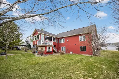 2306 Crimson Ridge Circle NW, Rochester, MN 55901 - Photo 3