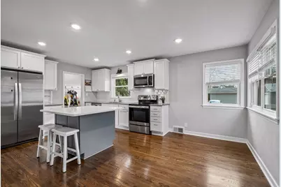 651 3rd Avenue S, South Saint Paul, MN 55075 - Photo 3