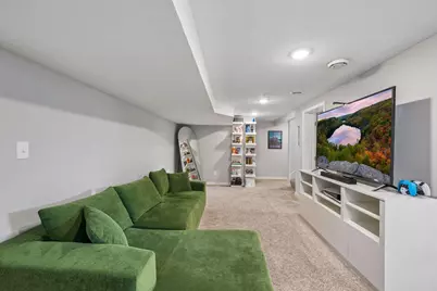 651 3rd Avenue S, South Saint Paul, MN 55075 - Photo 17